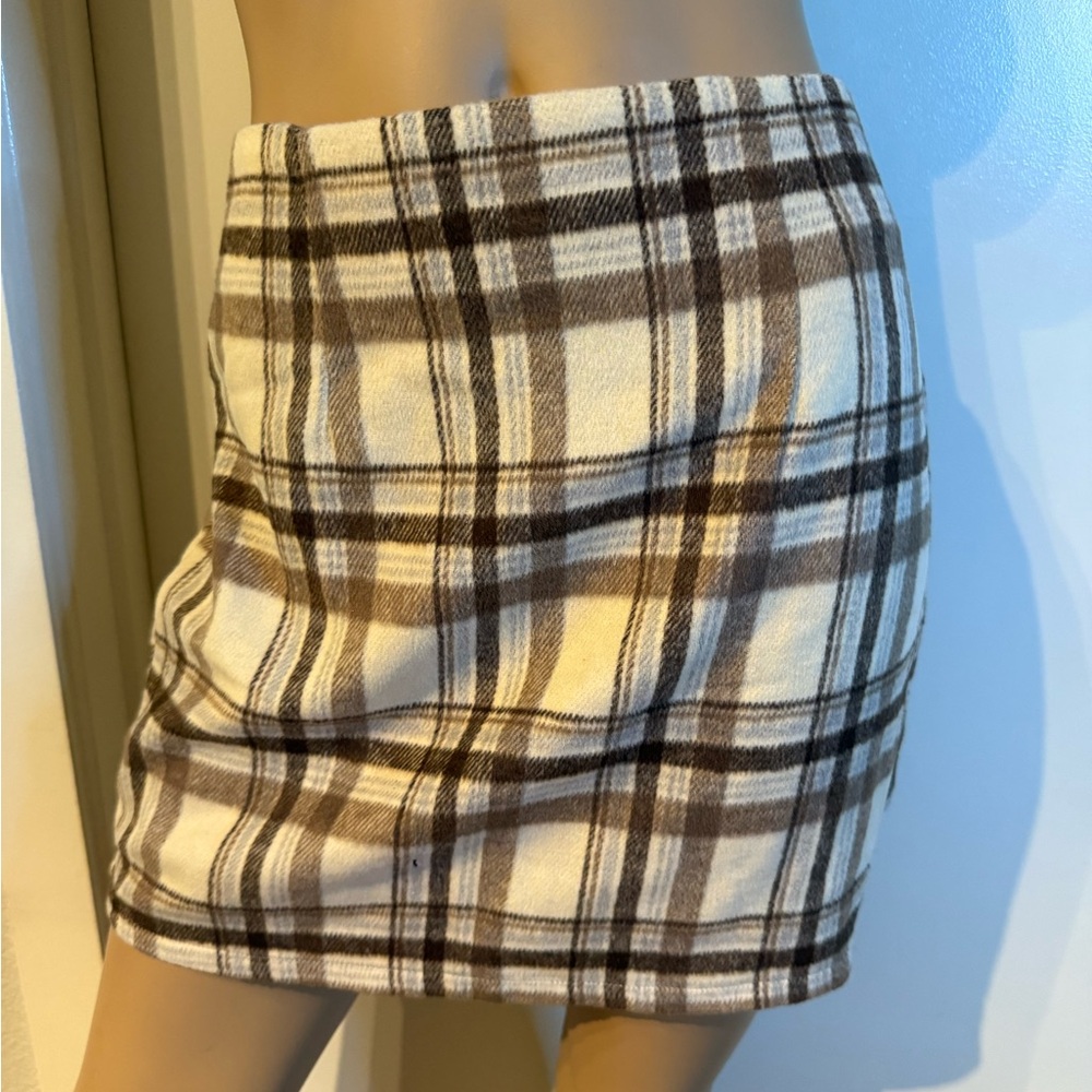 Windsor White & Brown Plaid Mini Skirt • Fall Neutral Check Print